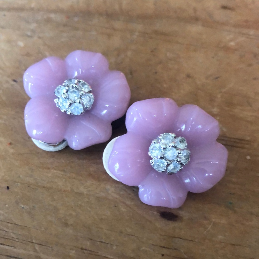 Elegant Floral Pink Earrings